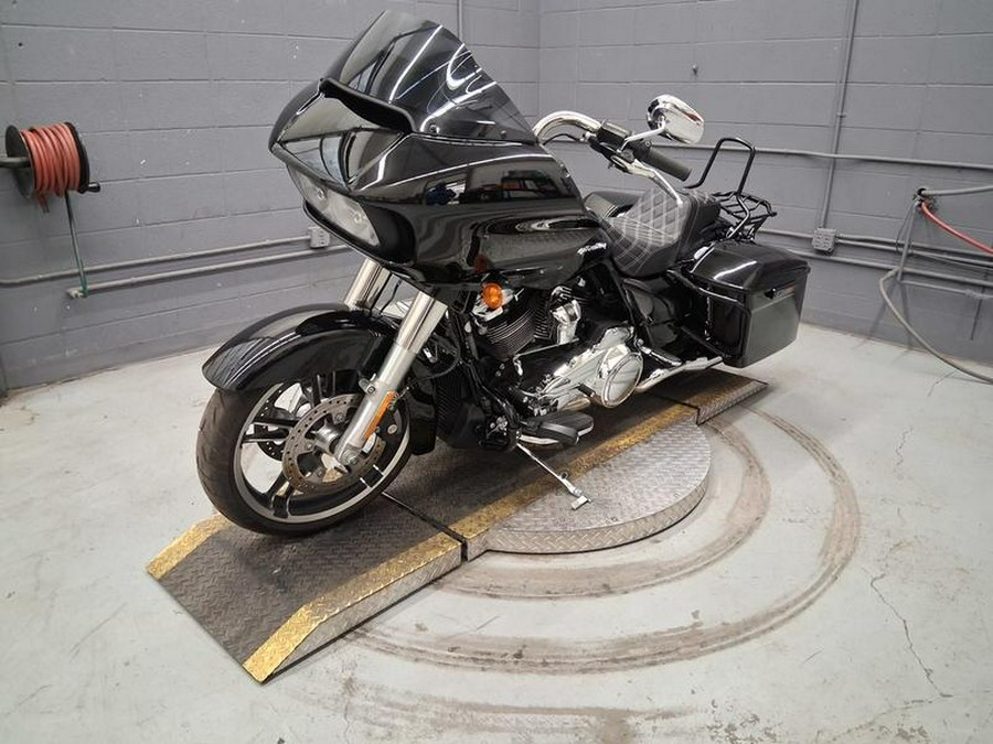 2017 Harley-Davidson® FLTRXS - Road Glide® Special