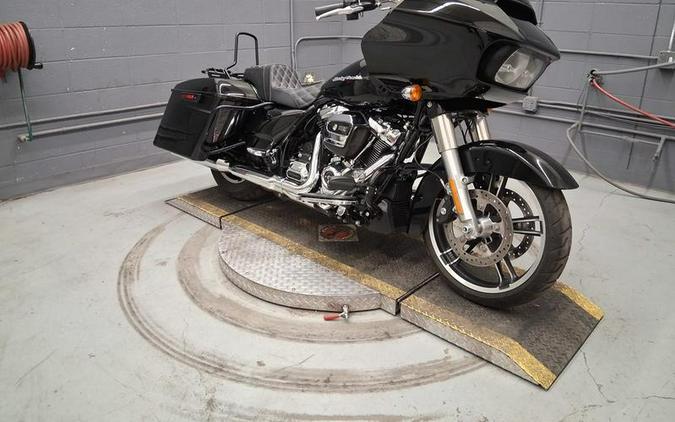 2017 Harley-Davidson® FLTRXS - Road Glide® Special