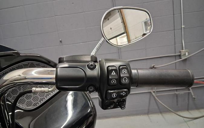 2017 Harley-Davidson® FLTRXS - Road Glide® Special