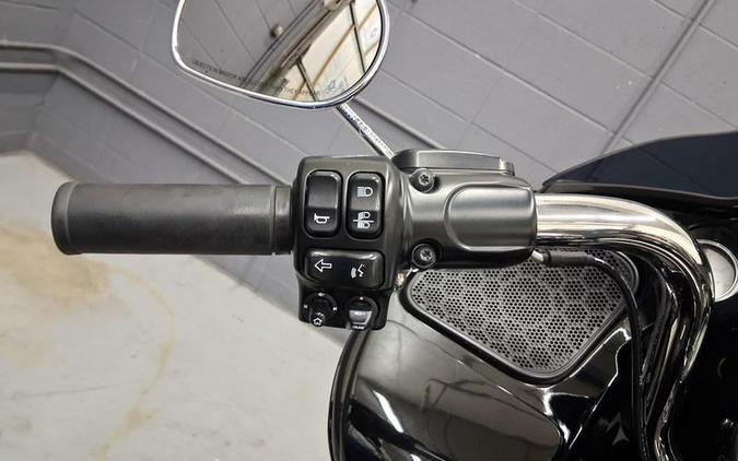 2017 Harley-Davidson® FLTRXS - Road Glide® Special