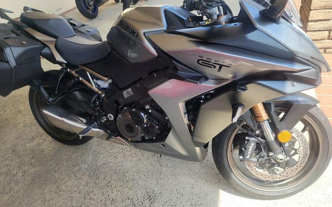 2025 Suzuki GSX-S 1000GT