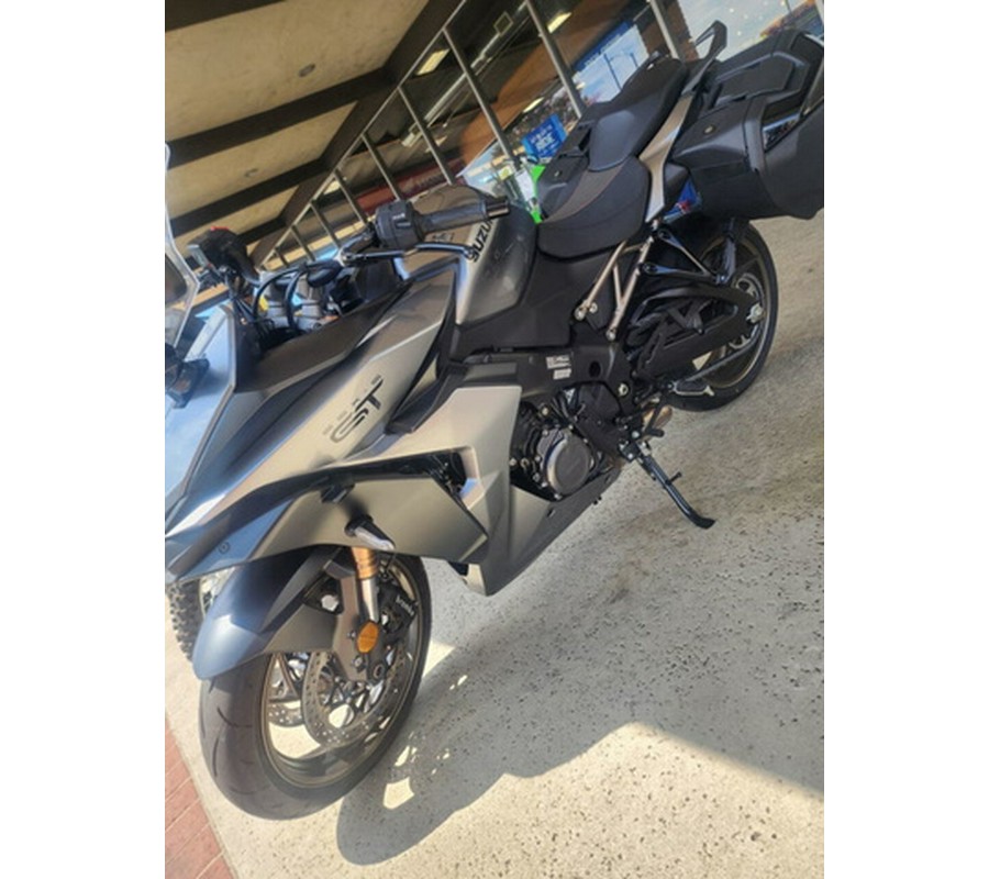 2025 Suzuki GSX-S 1000GT