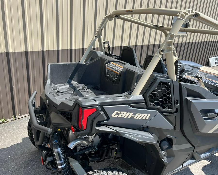 2023 Can-Am Maverick Sport X RC 1000R