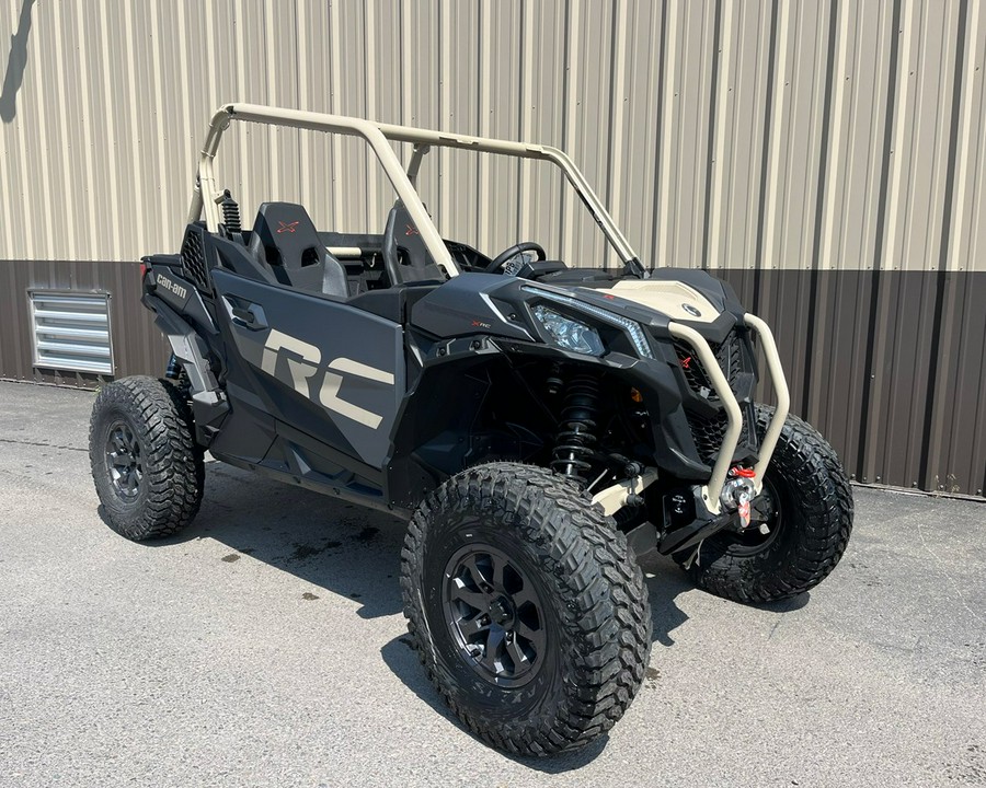 2023 Can-Am Maverick Sport X RC 1000R