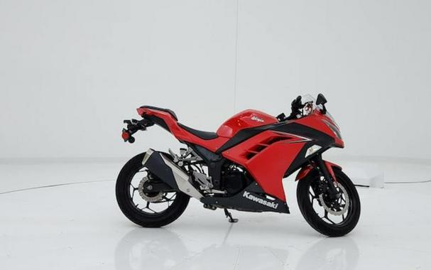 kawasaki ninja 300r 2022 red