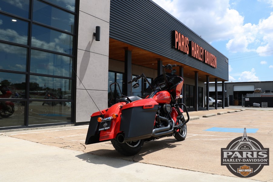 FLTRXS 2017 Road Glide Special