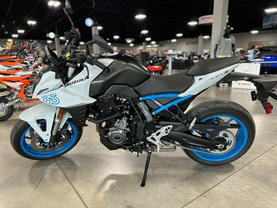 2023 Suzuki GSX-8S