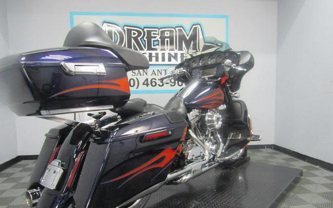 2015 Harley-Davidson® FLHXSE - CVO™ Street Glide®