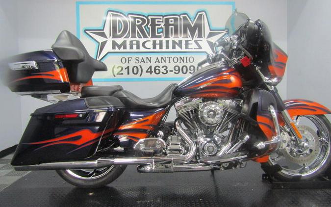 2015 Harley-Davidson® FLHXSE - CVO™ Street Glide®