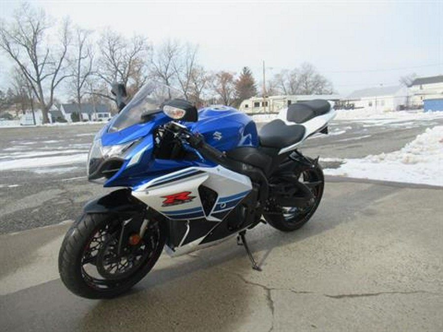 2016 Suzuki GSX-R1000 Commemorative Edition