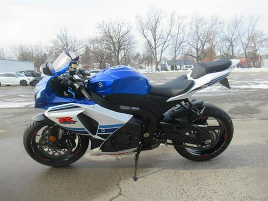2016 Suzuki GSX-R1000 Commemorative Edition
