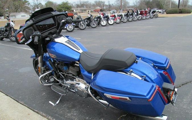 2025 Harley-Davidson FLHX - Street Glide