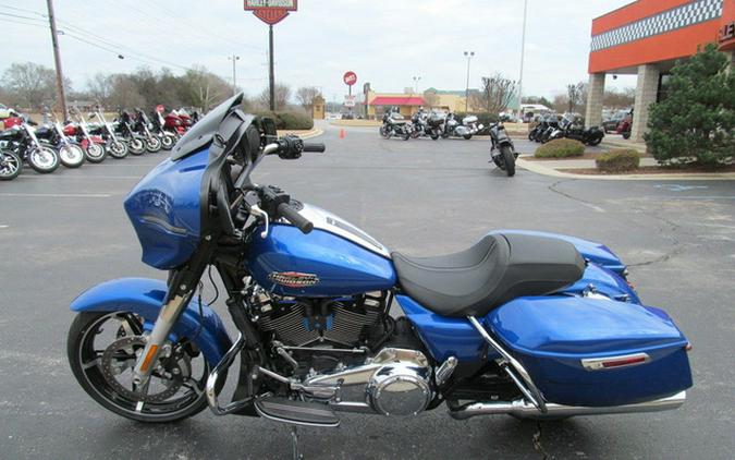 2025 Harley-Davidson FLHX - Street Glide