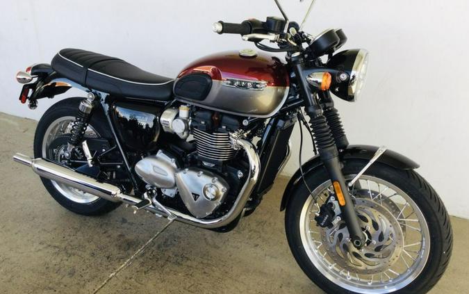 2024 Triumph Bonneville T120 Cordovan Red/Silver Ice