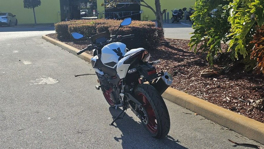 2026 Kawasaki Z500 SE ABS