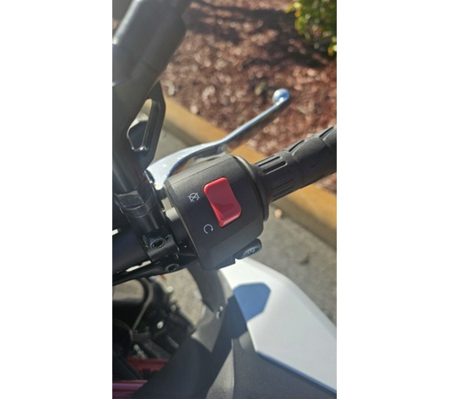 2026 Kawasaki Z500 SE ABS