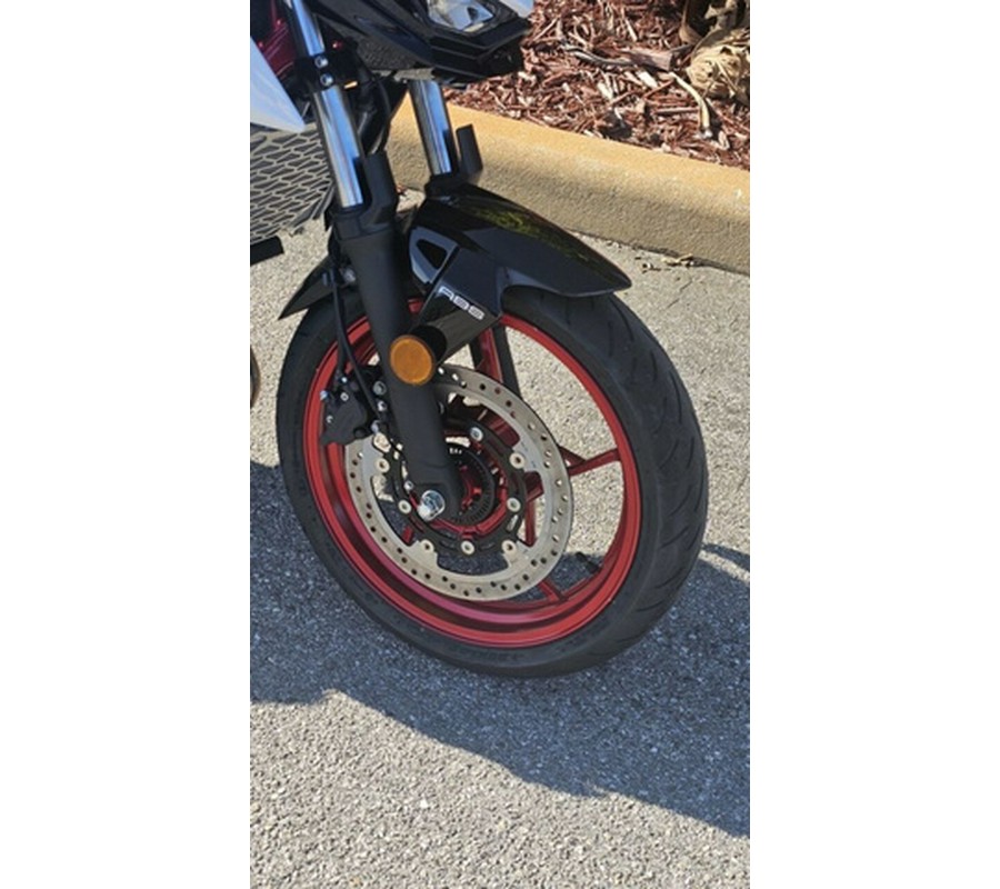 2026 Kawasaki Z500 SE ABS