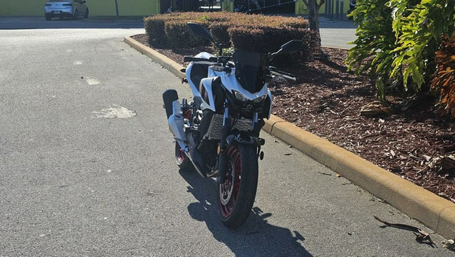 2026 Kawasaki Z500 SE ABS