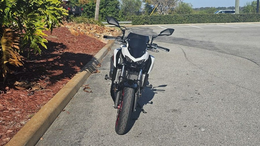 2026 Kawasaki Z500 SE ABS