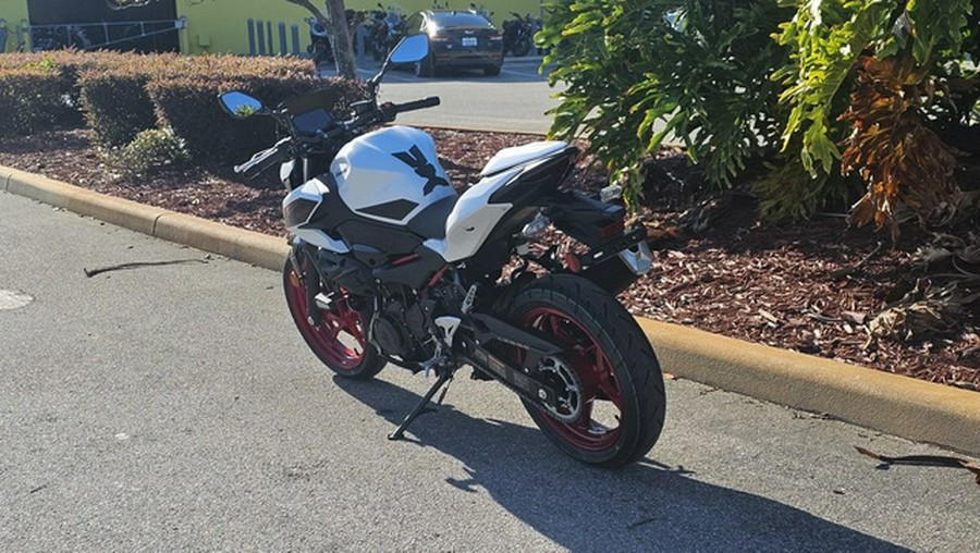 2026 Kawasaki Z500 SE ABS