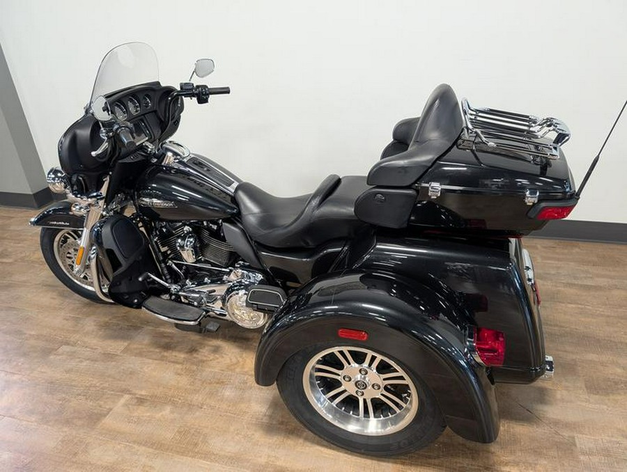 2018 Harley-Davidson® FLHTCUTG - Tri Glide® Ultra