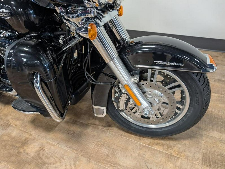 2018 Harley-Davidson® FLHTCUTG - Tri Glide® Ultra