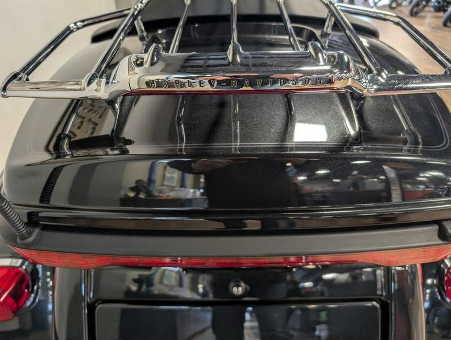 2018 Harley-Davidson® FLHTCUTG - Tri Glide® Ultra