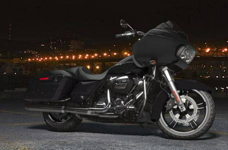 2018 Harley-Davidson® ROAD GLIDE
