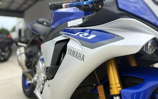 2015 Yamaha YZFR1