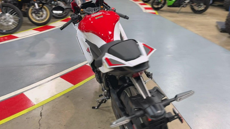 2026 Yamaha YZF-R7 70TH ANNIVERSARY EDITION