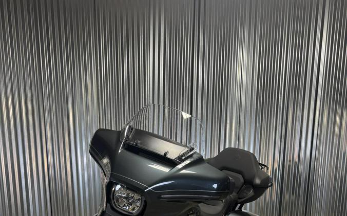 2026 Harley-Davidson Street Glide Limited Iron Horse Metallic Chrome Trim