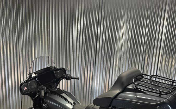 2026 Harley-Davidson Street Glide Limited Iron Horse Metallic Chrome Trim