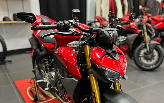2026 Ducati Streetfighter V2 S