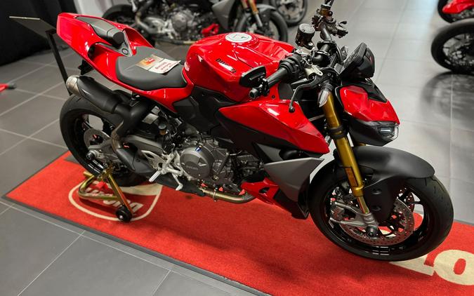 2026 Ducati Streetfighter V2 S