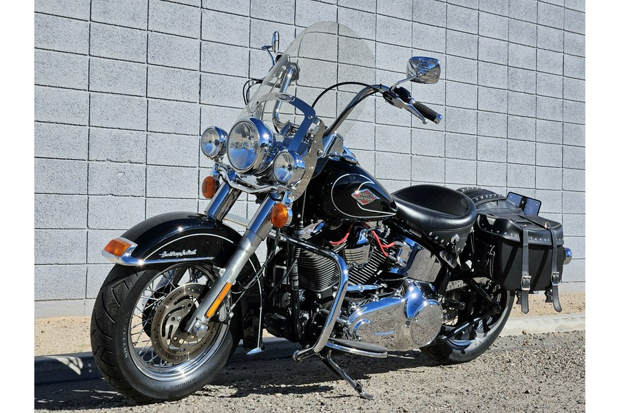 2011 Harley-Davidson® FLSTC Heritage Softail Classic