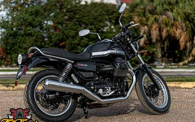 2023 Moto Guzzi V7 Special