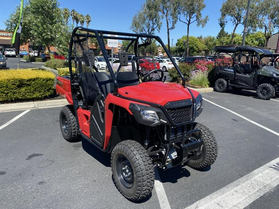 2025 Honda® Pioneer 520