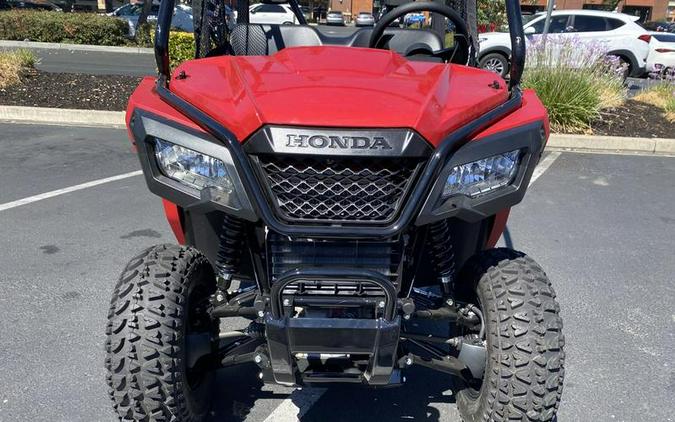 2025 Honda® Pioneer 520