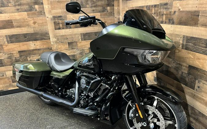 2026 Harley-Davidson® Road Glide® Olive Steel Metallic / Vivid Black - Black FLTRX