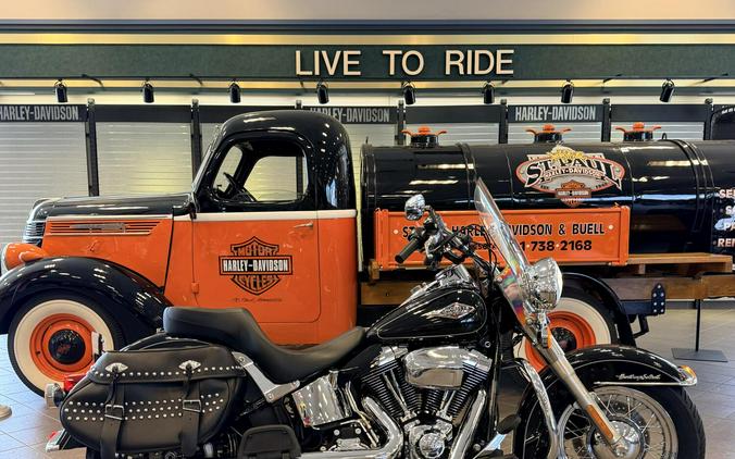 2013 Harley-Davidson Heritage Softail Classic FLSTC