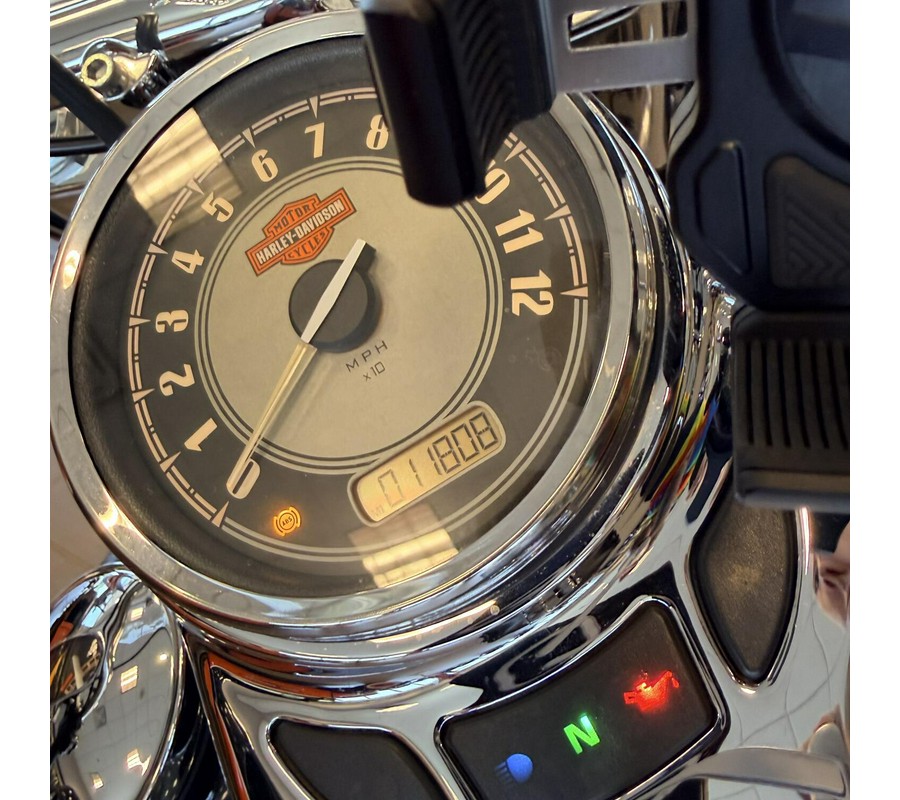 2013 Harley-Davidson Heritage Softail Classic FLSTC