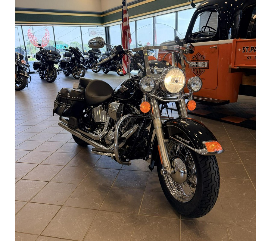 2013 Harley-Davidson Heritage Softail Classic FLSTC