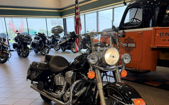 2013 Harley-Davidson Heritage Softail Classic FLSTC