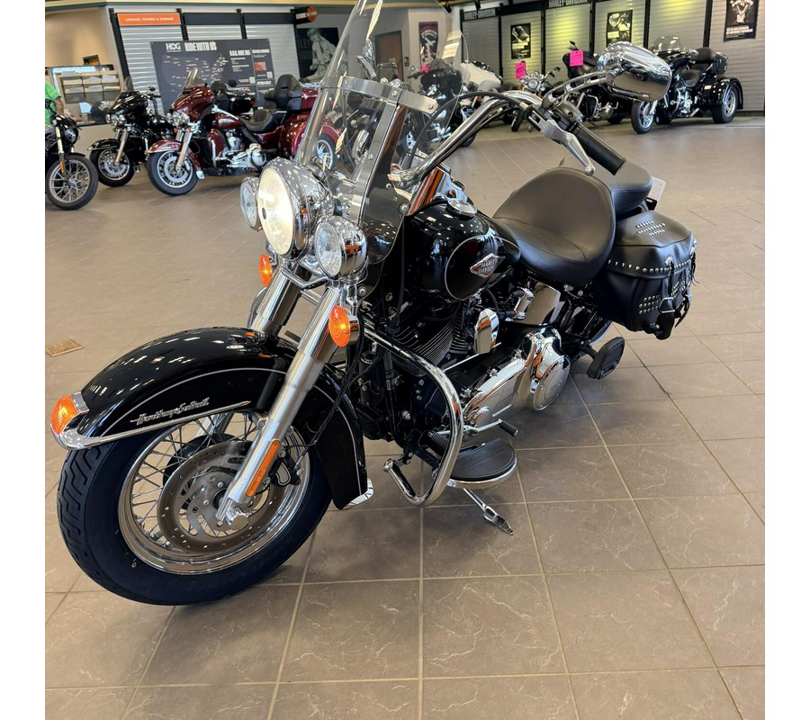 2013 Harley-Davidson Heritage Softail Classic FLSTC