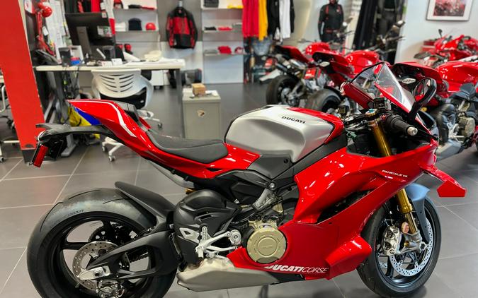 2026 Ducati Panigale V4 R