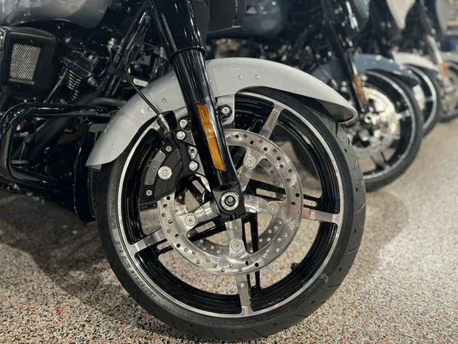 2024 Harley-Davidson FLHX - Street Glide