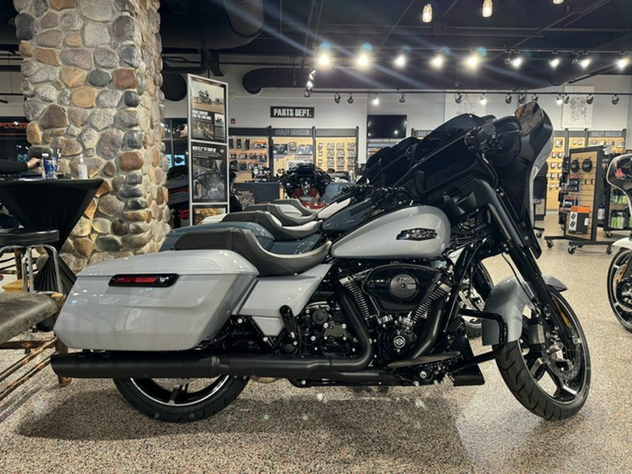 2024 Harley-Davidson FLHX - Street Glide