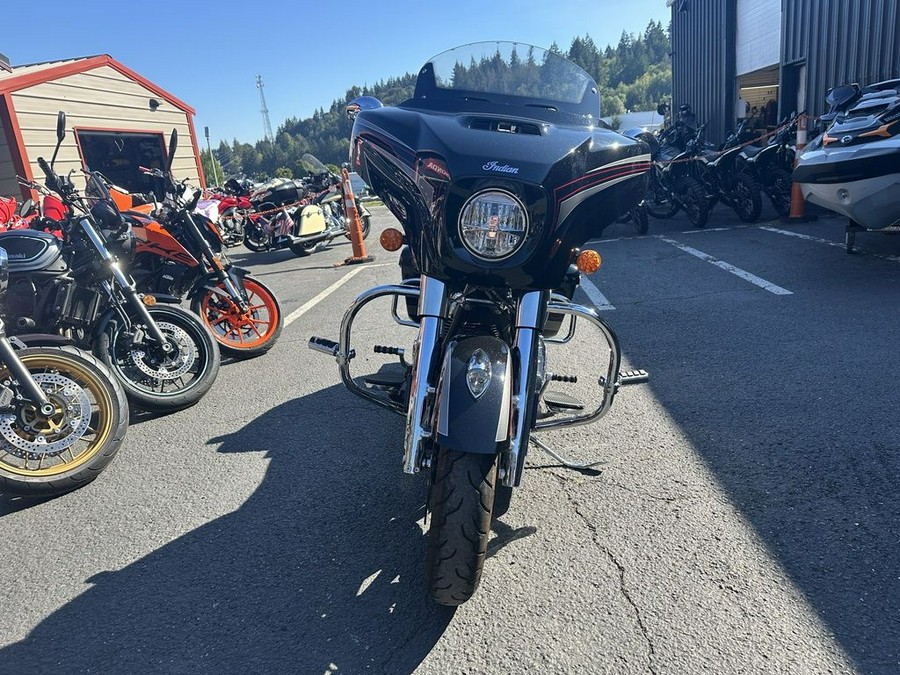 2020 Indian Motorcycle® Chieftain® Limited Thunder Black w/Graphics