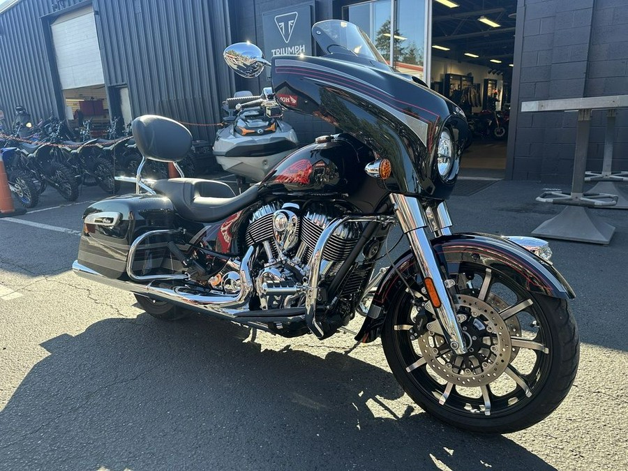 2020 Indian Motorcycle® Chieftain® Limited Thunder Black w/Graphics