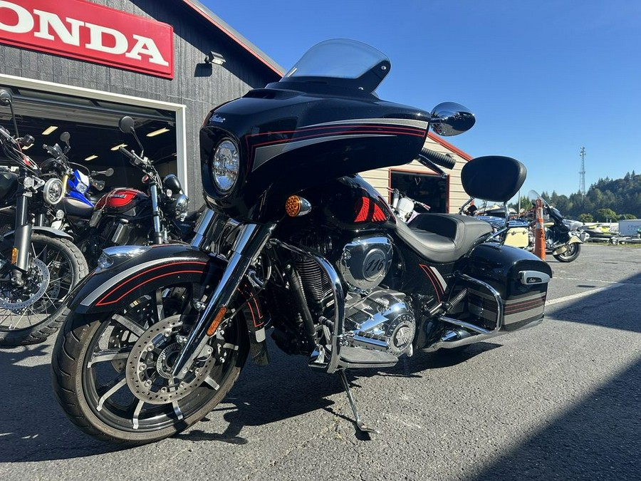 2020 Indian Motorcycle® Chieftain® Limited Thunder Black w/Graphics